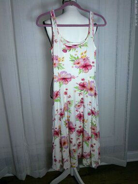 SUNKISSED NWOT Slveless Scoop Neck Cream w/Pink Hibiscus Floral Midi Dress M